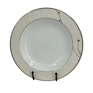 Waterford China Lisette Shallow 9 Inch Bowl Soup Cereal Serving Replacement